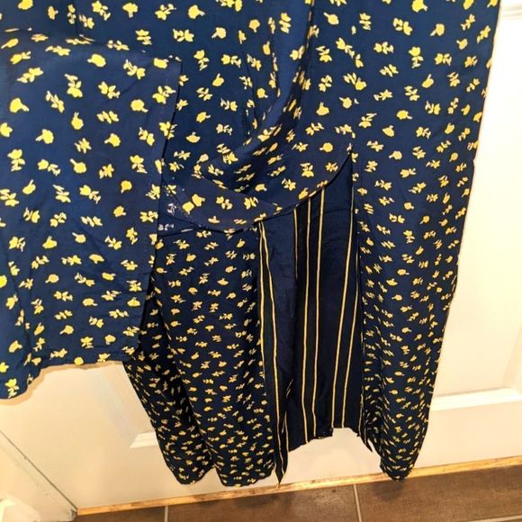 Joseph Ribkoff Black and White Maxi Dress - Picture 11 of 14